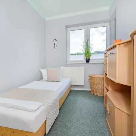 Haus Kastanie - 01 Zinnowitz