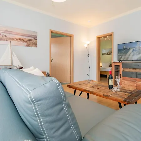 Haus Kastanie - 01 Zinnowitz